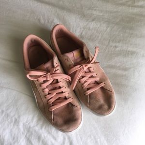 pink puma shoes